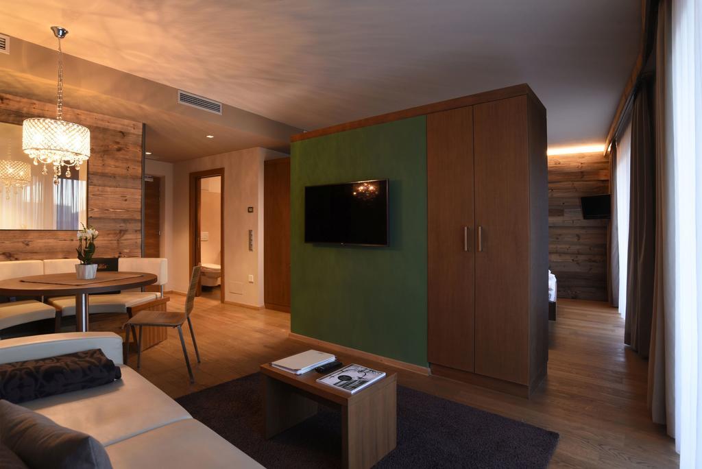 Alia Appartements & Wellness Lagundo Zewnętrze zdjęcie
